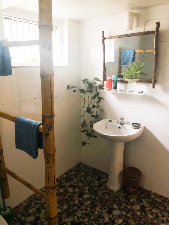 Bed and Breakfast Circus Lagoon Hideaway Dodanduwa Exterior foto